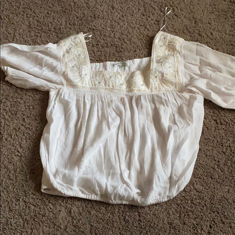 Top - Picture 2 of 2